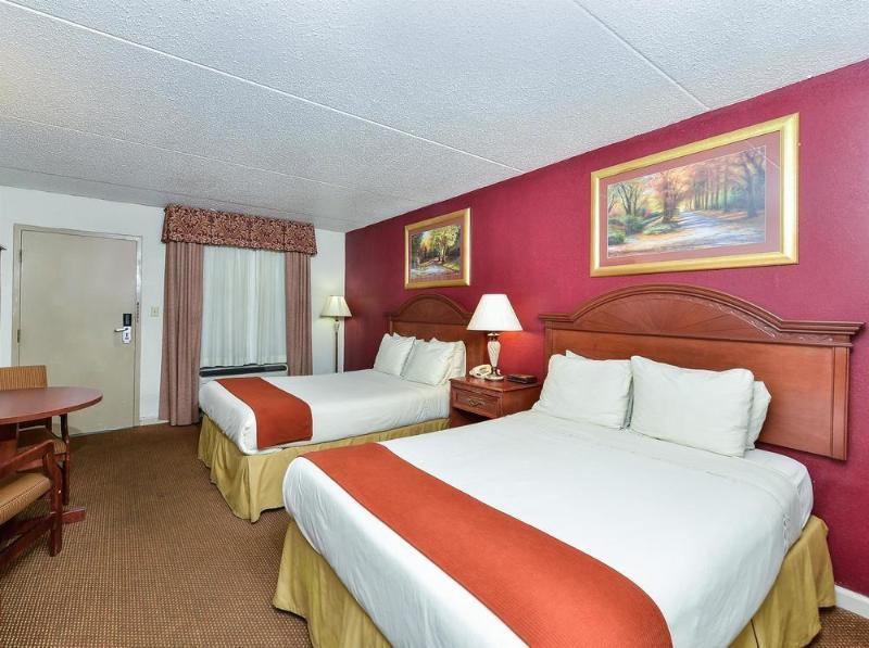 Econo Lodge Knoxville Bagian luar foto